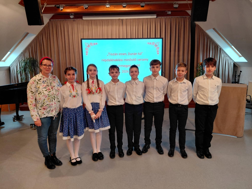 Sikerek a "Tiszán innen, Dunán túl..." országos népdaléneklési verseny vármegyei döntőjén 