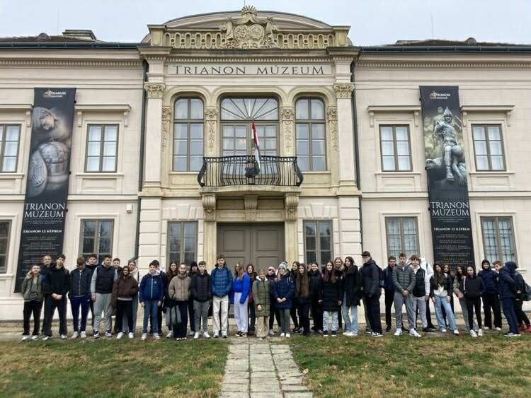 Nemzeti Emlékezetpedagógia Program - Várpalota Trianon Múzeum 