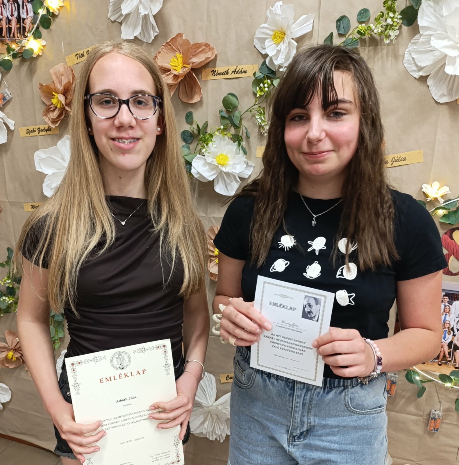 Asbóth Júlia és Herczeg Júlia sikerei a  XXXVII.  Hevesy Kémia versenyen