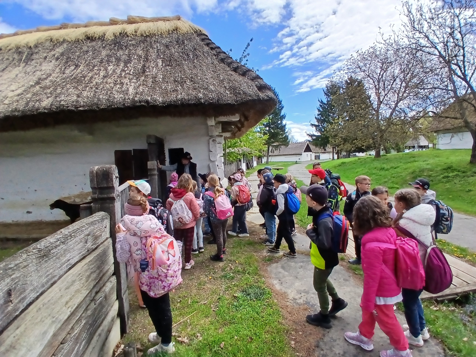 Sárvári Kincskereső Alapítvány tavaszi jutalomkirándulása 1-2.évfolyamon