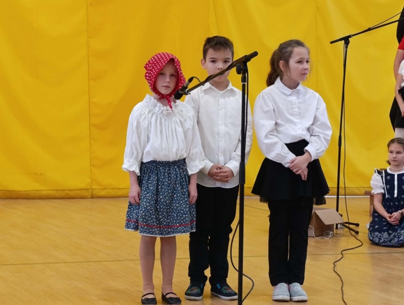 Karácsonyi műsor iskolánkban