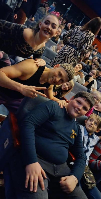 Színházi előadás -VUK