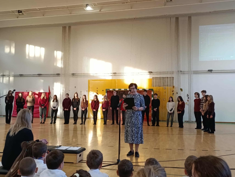 1956. október 23 -ra emlékeztünk