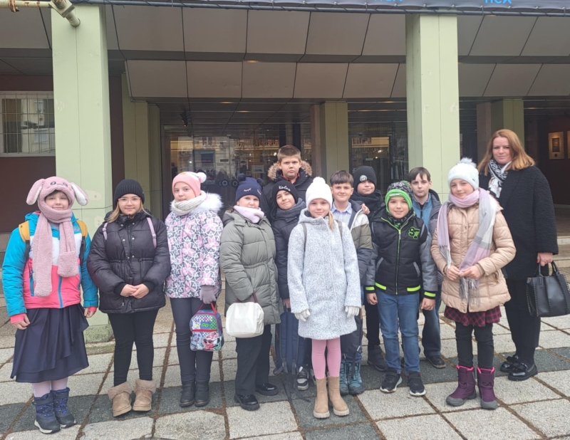 Színházi előadás -VUK