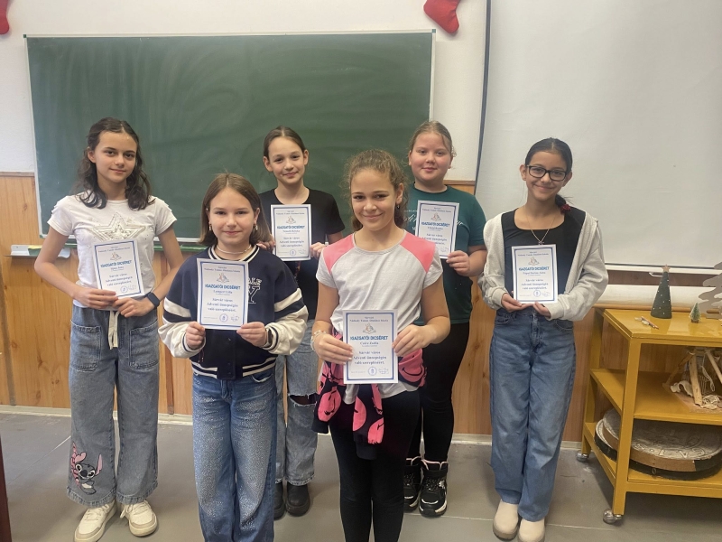 Karácsonyi műsor iskolánkban