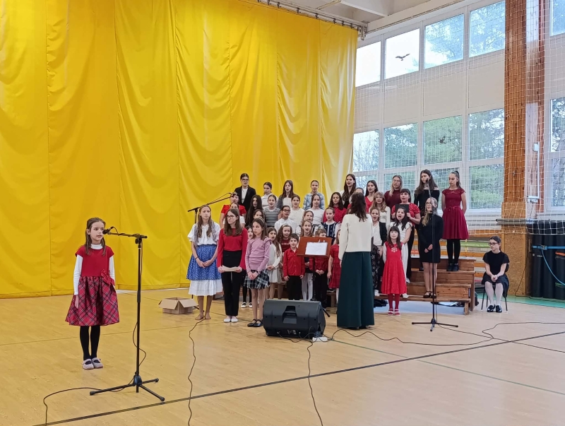 Karácsonyi műsor iskolánkban