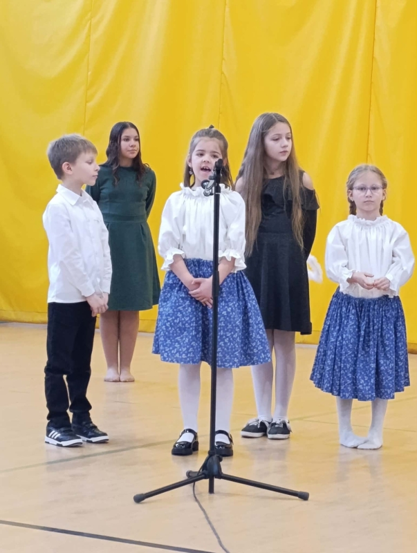 Karácsonyi műsor iskolánkban